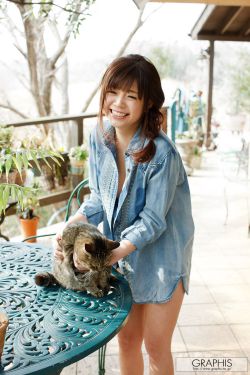 集中营内的爱情